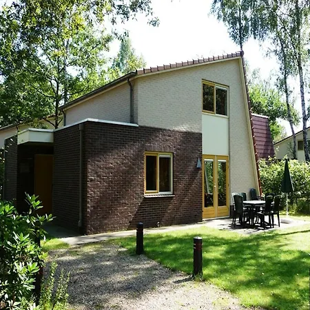 Detached Forest With Dishwasher At De Veluwe * Hoenderloo