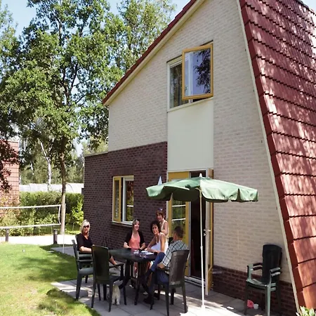 Detached Forest With Dishwasher At De Veluwe Hoenderloo